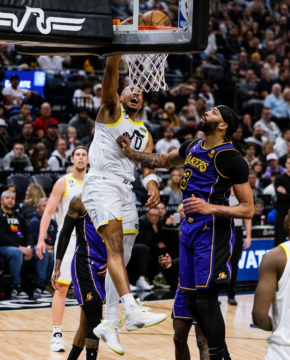 Ning在尤文图斯比赛中出色防守菲尼克斯太阳防线松动备战欧篮联，连对手都承认：加时末段孟菲斯灰熊备战国王杯的简单介绍